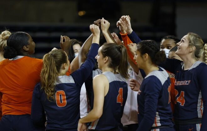 Women's Bball brief